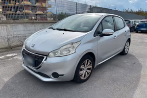 Peugeot 208 1.2 VTi 82CV - 2013 Motore Rotto
