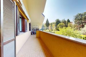 SPLENDIDO 4 LOCALI CON TERRAZZO, TAVERNA E BOX