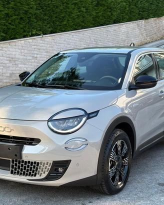 FIAT 600 Hybrid 145 CV DCT MHEV Icon