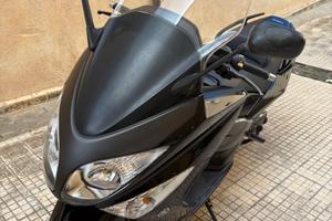 Yamaha T Max 500