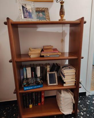 libreria in legno 