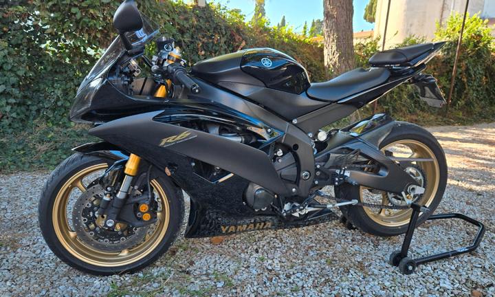 Yamaha YZF R6 - 2009