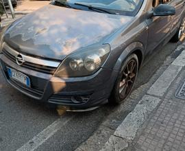 OPEL Astra - 2006