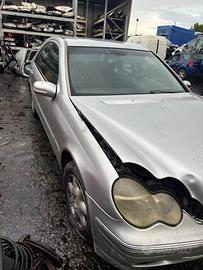 Mercedes classe c 220 diesel 2004 disponibili tutt