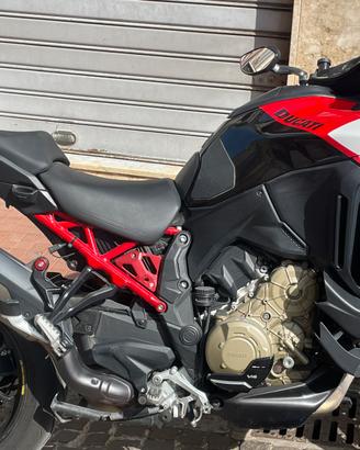 Ducati multistrada v4 pikes peak