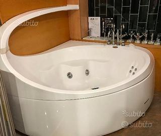 Vasca JACUZZI Pininfarina