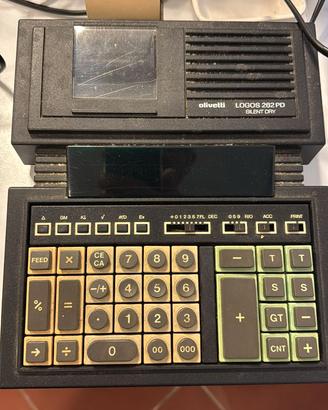 Macchina calcolatrice Olivetti anni 70