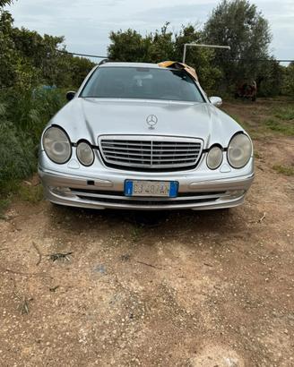 Ricambi w211 E220