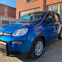 FIAT PANDA 1.0 benzina/ibrida Blu Italia KM 0