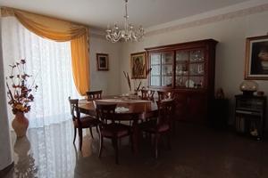 Appartamento di circa 220mq