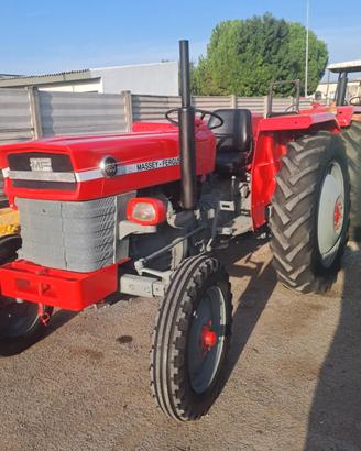 Trattore Massey Ferguson 165