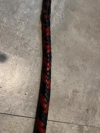 Frustino in pelle intrecciata