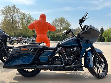 Harley-Davidson Road Glide C.V.O. - 2019