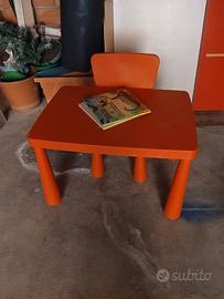 set tavolino e sedia bimbo Ikea
