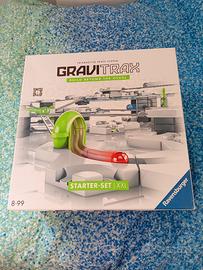 Gravitax