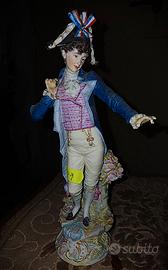 Figura in porcellana policroma fine XIX secolo