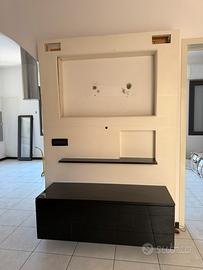 Parete attrezzata per tv