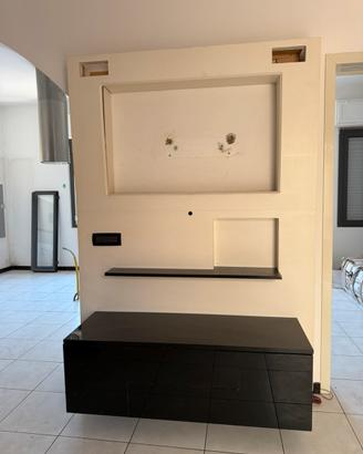 Parete attrezzata per tv