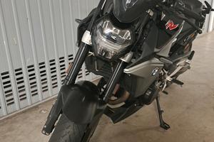 Bmw f900r Sport 105cv