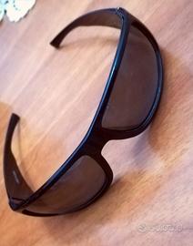 Occhiali da sole più custodie occhiali