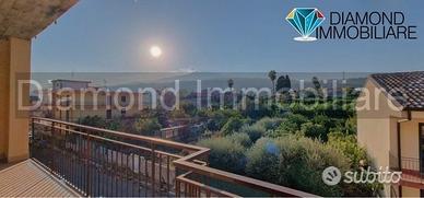 Appartamento con garage a fiumefreddo di sicilia