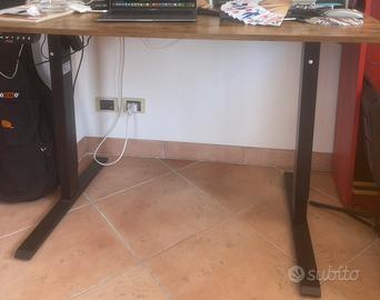 Scrivania VEVOR elettrica regolabile in altezza