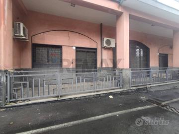 Locale Commerciale - Camporotondo Etneo