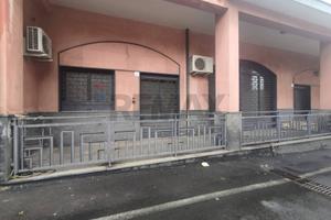 Locale Commerciale - Camporotondo Etneo