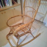 Sedia a dondolo in vimini e bambù