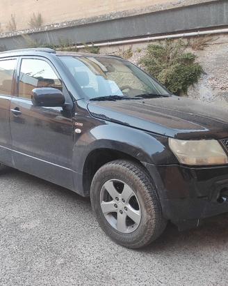 SUZUKI GRAND VITARA 1.9 DDiS – 2006 – €1.700