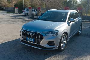 Audi Q3 2° serie 35 TDI 4x4 Business Advanced