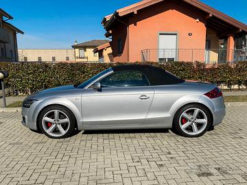 Audi TT Roadster 2° Serie TFSI 2.0 200CV