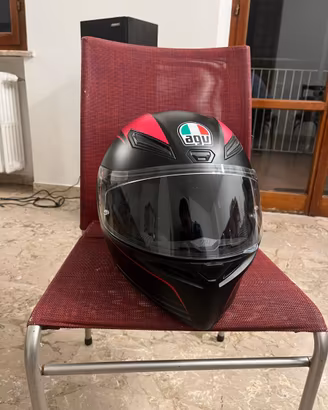 Casco AGV k1s taglia XL usato solo tre volte