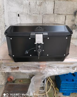 Givi trekker Alaska 56litri top case 