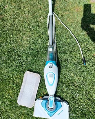scopa a vapore Black+Decker