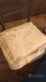 Tovaglia rotonda di cotone effetto raso 