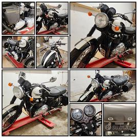 TRIUMPH BONNEVILLE T100