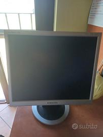 monitor samsung SyncMaster 710n