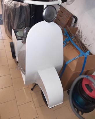 vespa da esposizione 