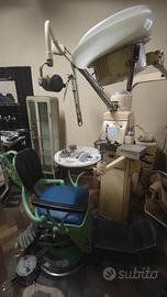 Poltrona e riunito odontoiatrico vintage