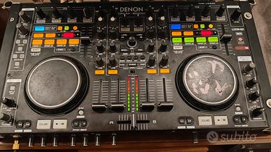 controller dj denon MC  6000 con finale 