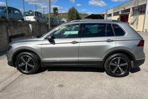 Volkswagen Tiguan II 2017 2.0 tdi Executive 150cv