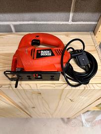 Seghetto alternativo elettrico Black & Decker