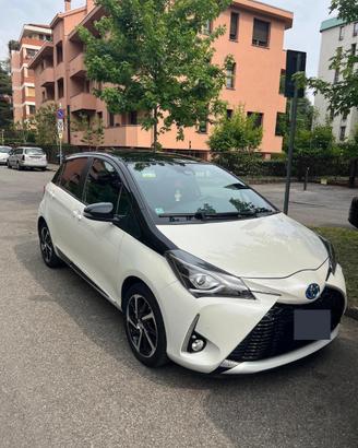 Toyota Yaris Trend White Edition - Hybrid