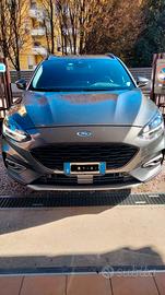 ford focus active  2019