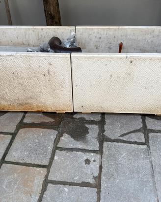 vasi per fiori in cemento