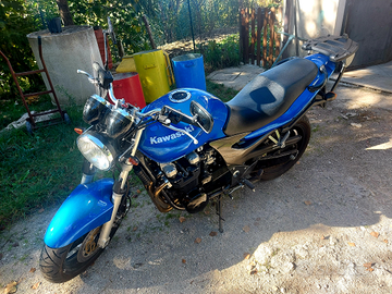 Kawasaki ZR7