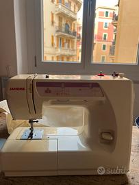 Macchina da cucire