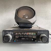 Autoradio con lettore cassette anni 60