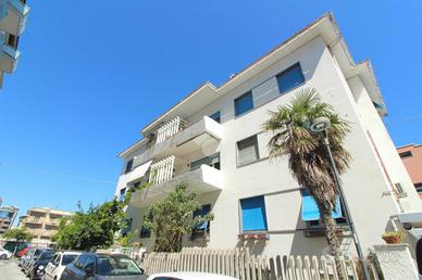 5 LOCALI A PESCARA